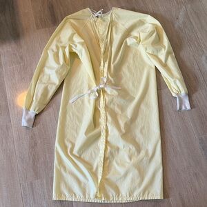 Yellow Long-Sleeve Hospital Emoloyee Gown